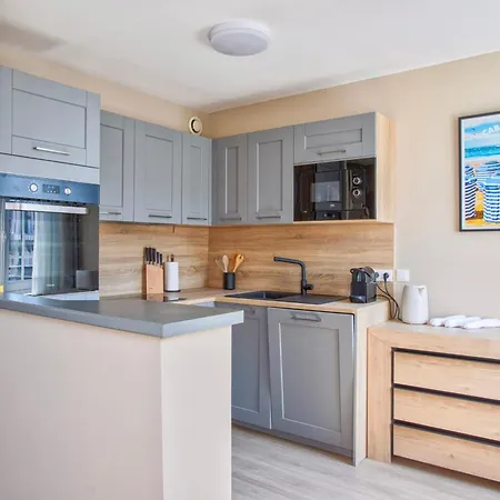 Appartement De Funes N3 - Breakfast Included - *
